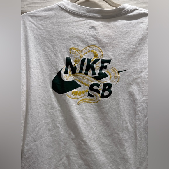 Nike SB Snake Graphic Long Sleeve Shirt White Men’s Large Skateboarding Tee - Picture 8 of 8